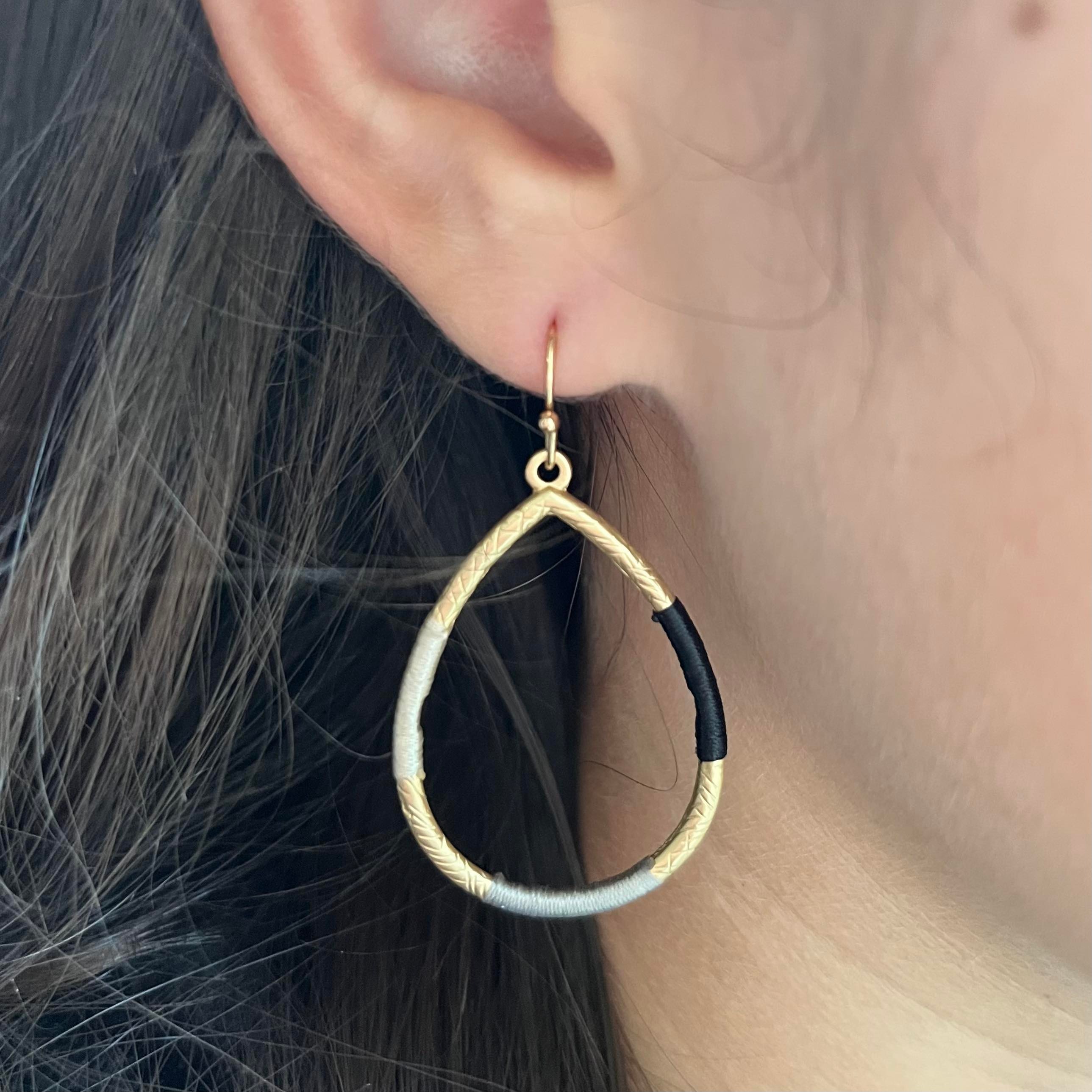 Teardrop Earrings - Black & Grey